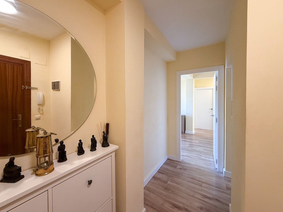 e0b83f106219f0be2e3b4c718d7af864 - 14