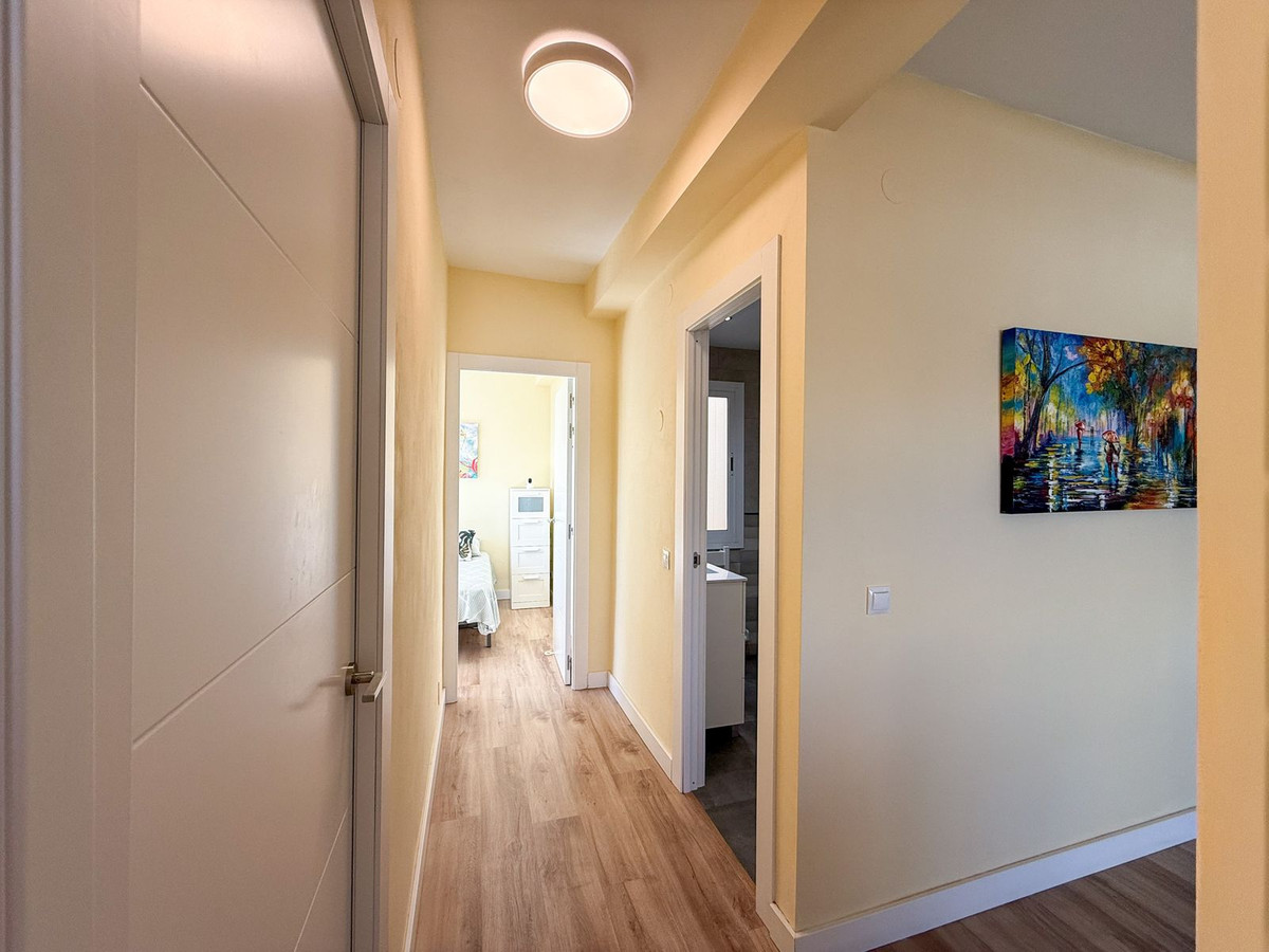 e0b83f106219f0be2e3b4c718d7af864 - 15