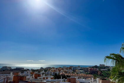 e0b83f106219f0be2e3b4c718d7af864 - 21