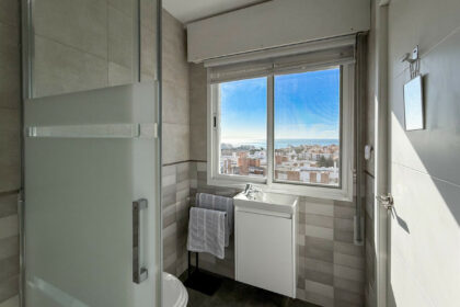 e0b83f106219f0be2e3b4c718d7af864 - 8