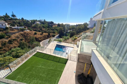 e0bd1ccf8e00822cf92c2c90aad13830 - 15