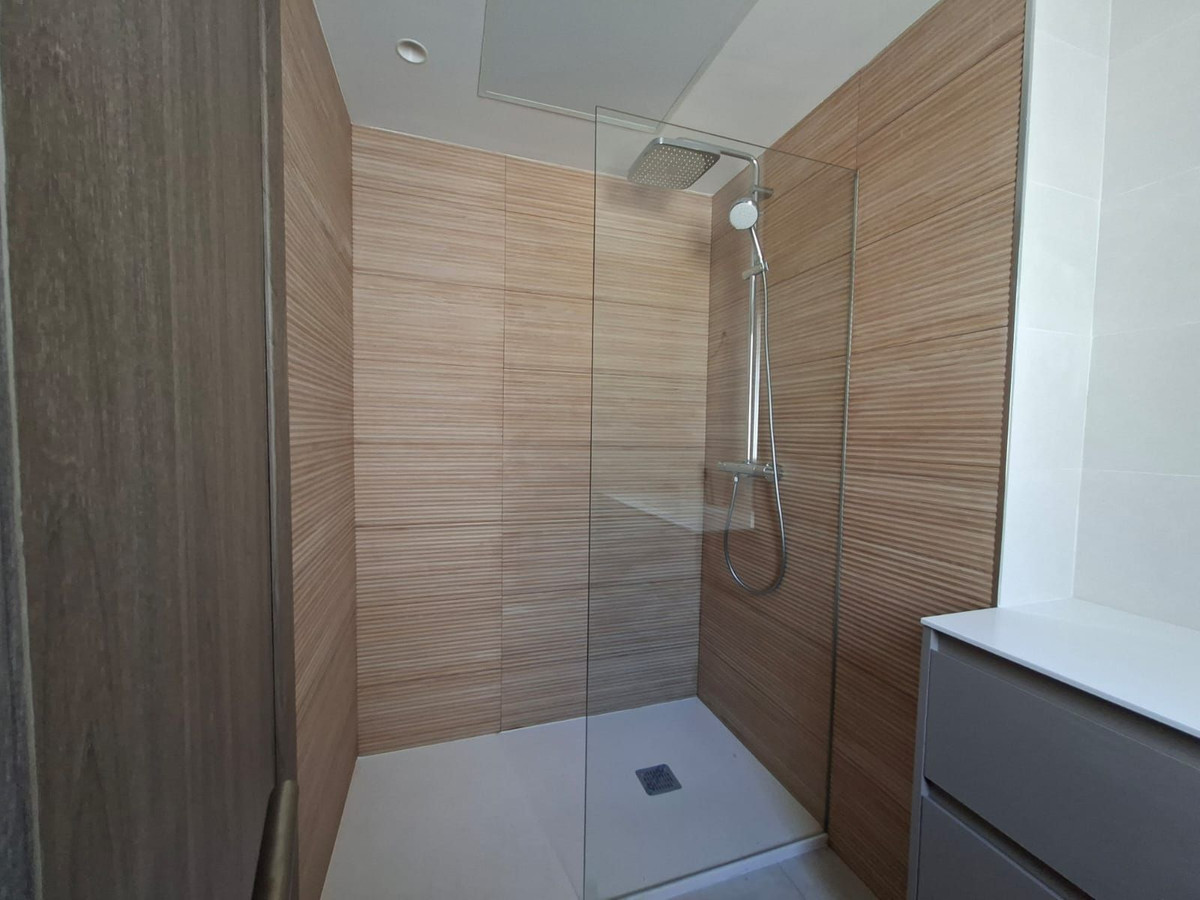 e0bd1ccf8e00822cf92c2c90aad13830 - 17