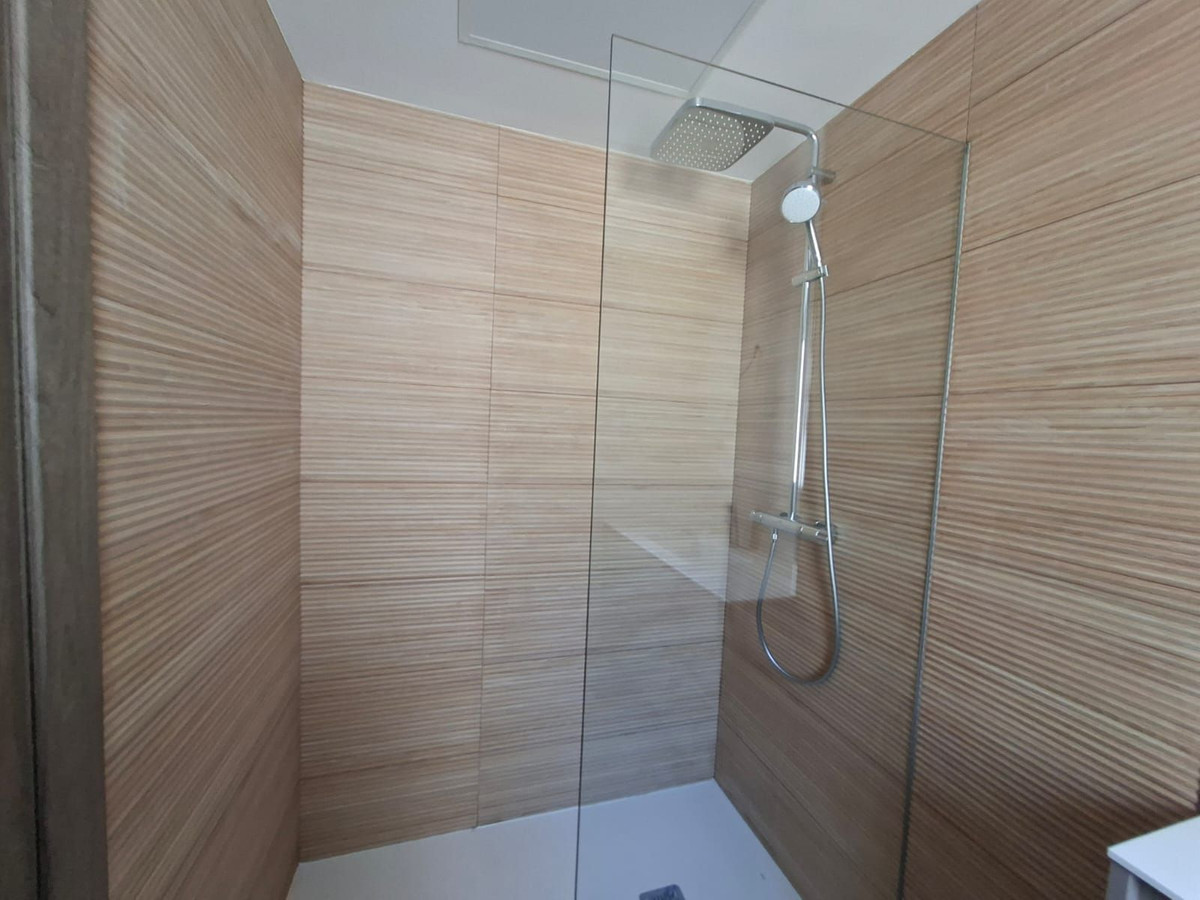 e0bd1ccf8e00822cf92c2c90aad13830 - 19