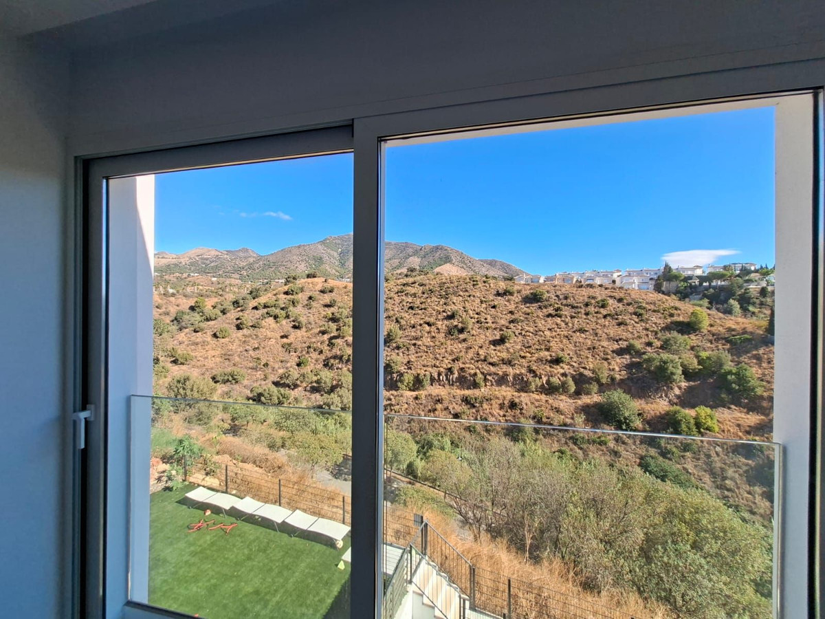 e0bd1ccf8e00822cf92c2c90aad13830 - 21