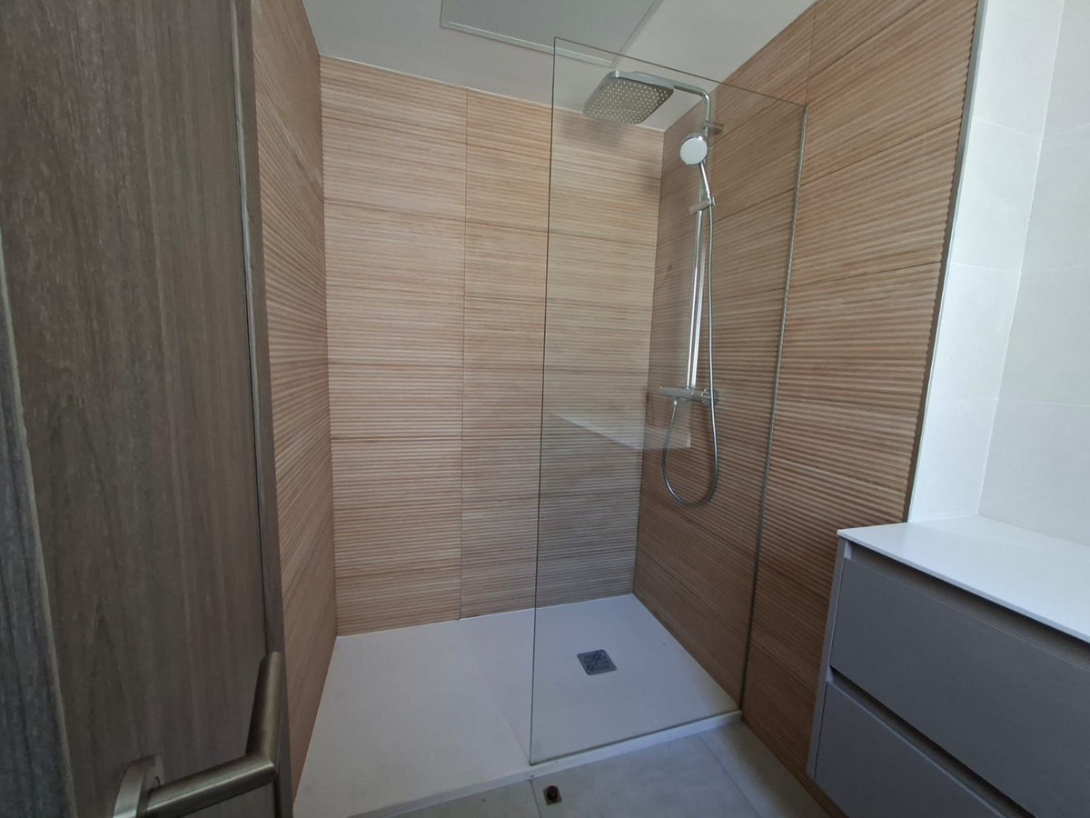 e0bd1ccf8e00822cf92c2c90aad13830 - 22