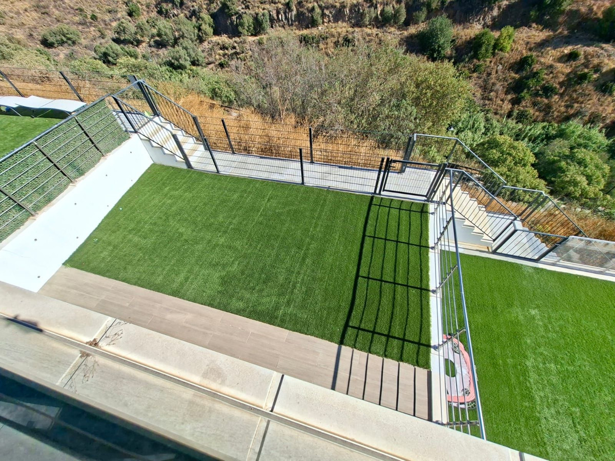 e0bd1ccf8e00822cf92c2c90aad13830 - 25