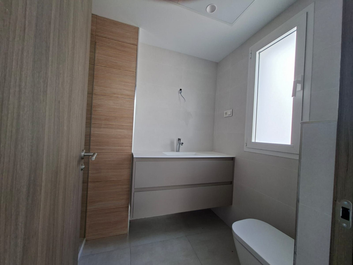 e0bd1ccf8e00822cf92c2c90aad13830 - 31