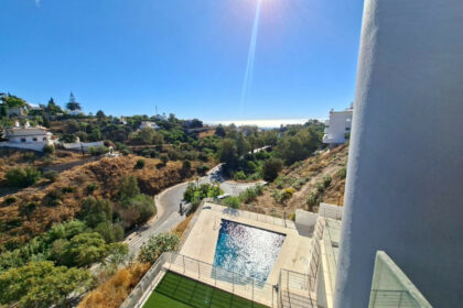 e0bd1ccf8e00822cf92c2c90aad13830 - 34