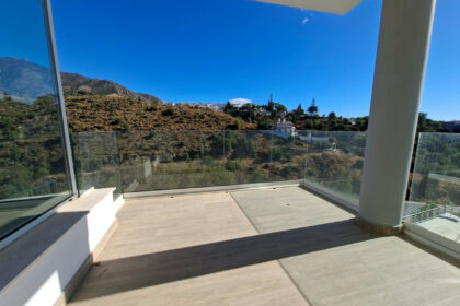 e0bd1ccf8e00822cf92c2c90aad13830 - 40