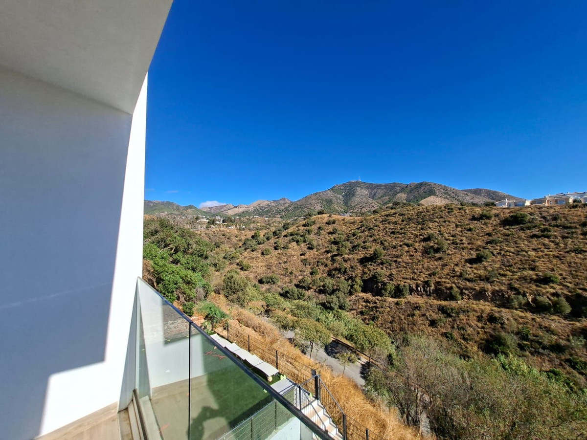 e0bd1ccf8e00822cf92c2c90aad13830 - 45