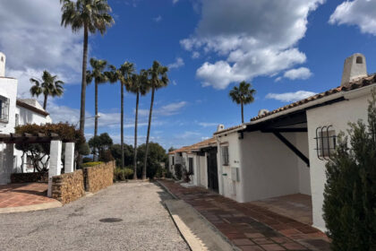 e167b96acc56d71415e78203559b2ace - 30