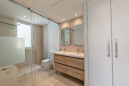 e19f088d2dbc0dc84847dcb3526a6027 - 12