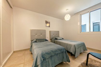 e19f088d2dbc0dc84847dcb3526a6027 - 14