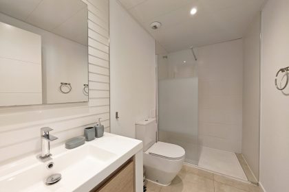 e19f088d2dbc0dc84847dcb3526a6027 - 16