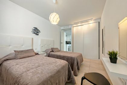 e19f088d2dbc0dc84847dcb3526a6027 - 18