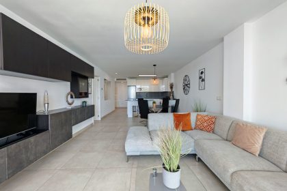 e19f088d2dbc0dc84847dcb3526a6027 - 4