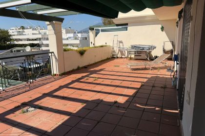 e29a2748fef82a6ab1c05dd5b684b4e2 - 24