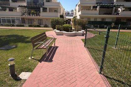 e29a2748fef82a6ab1c05dd5b684b4e2 - 30