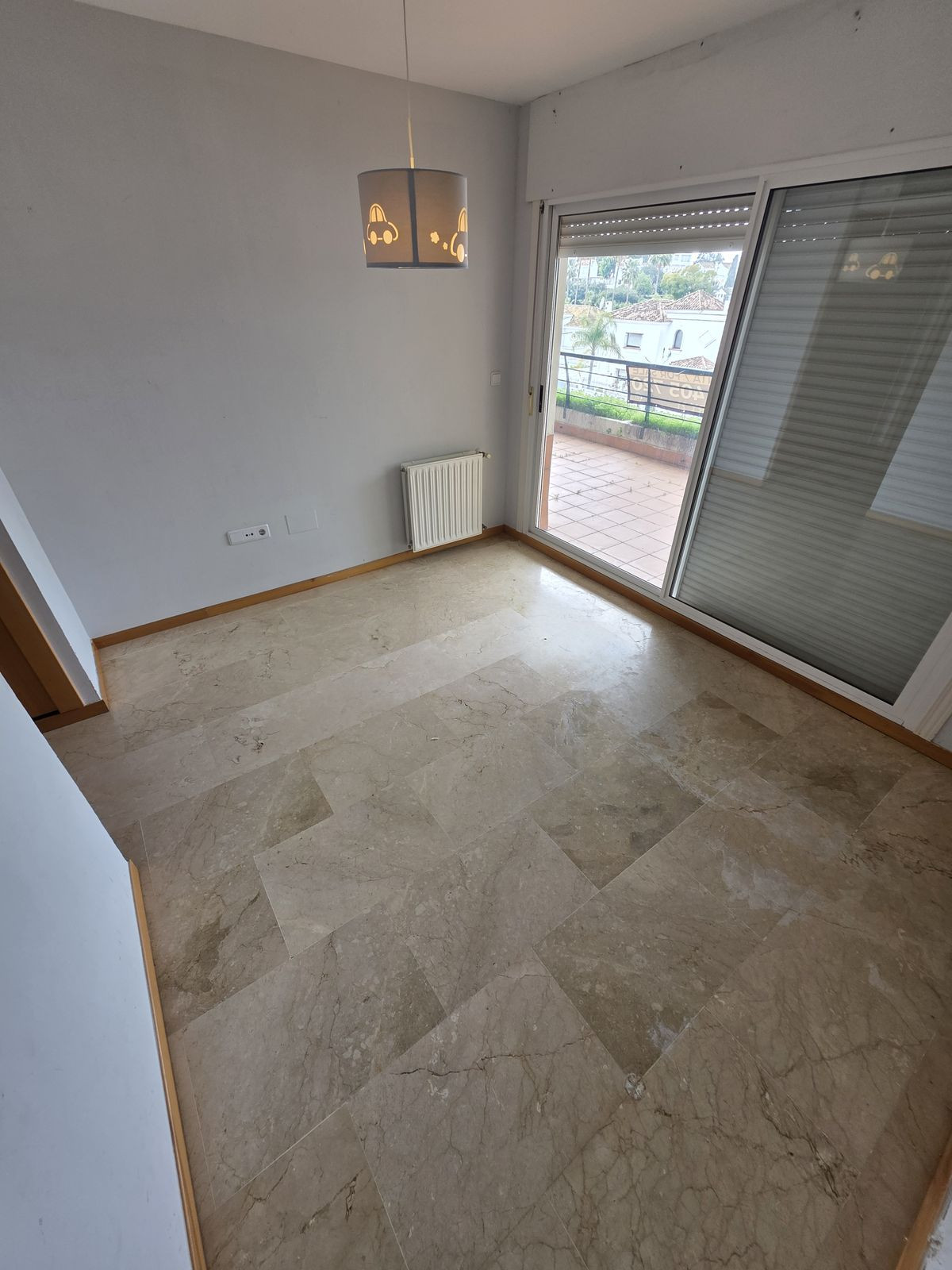 e2ad1a509897f94b5b2bce47ff10e732 - 26