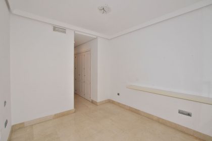 e2e6b38ccae0bad8c64bcb050ce7aa91 - 12