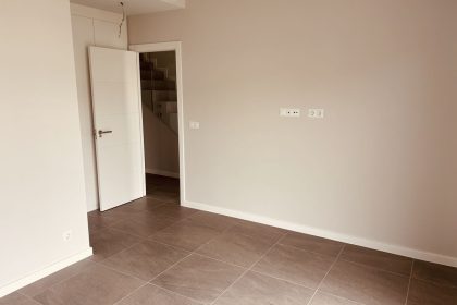 e349ebb79b678006303942aa1f59dad9 - 15