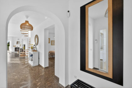 e3500ab57b1948db029c984519b62f59 - 12