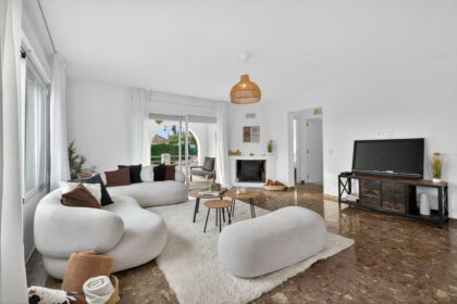 e3500ab57b1948db029c984519b62f59 - 16