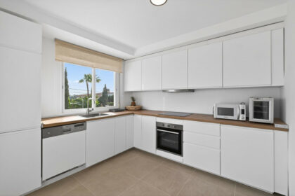 e3500ab57b1948db029c984519b62f59 - 20