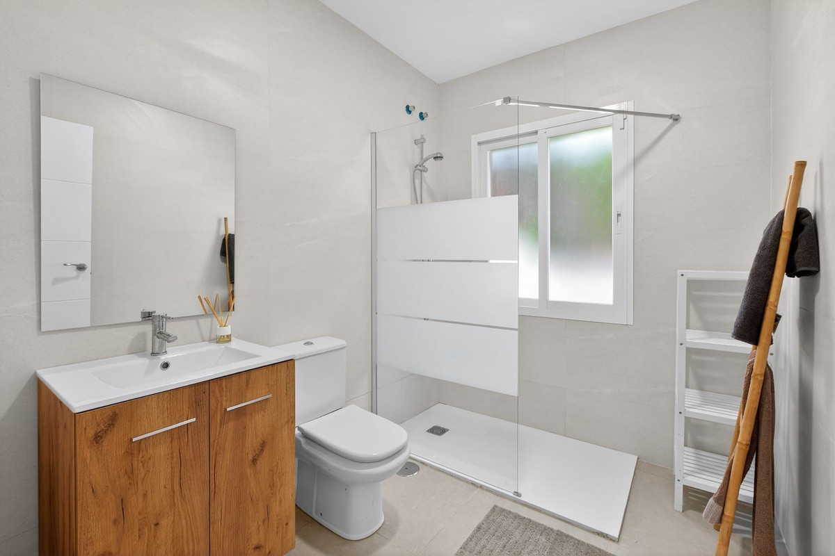 e3500ab57b1948db029c984519b62f59 - 29