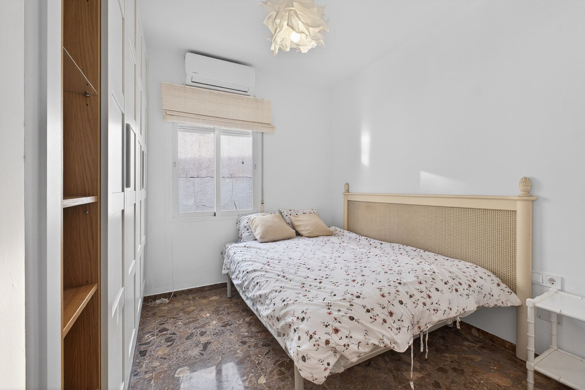 e3500ab57b1948db029c984519b62f59 - 35