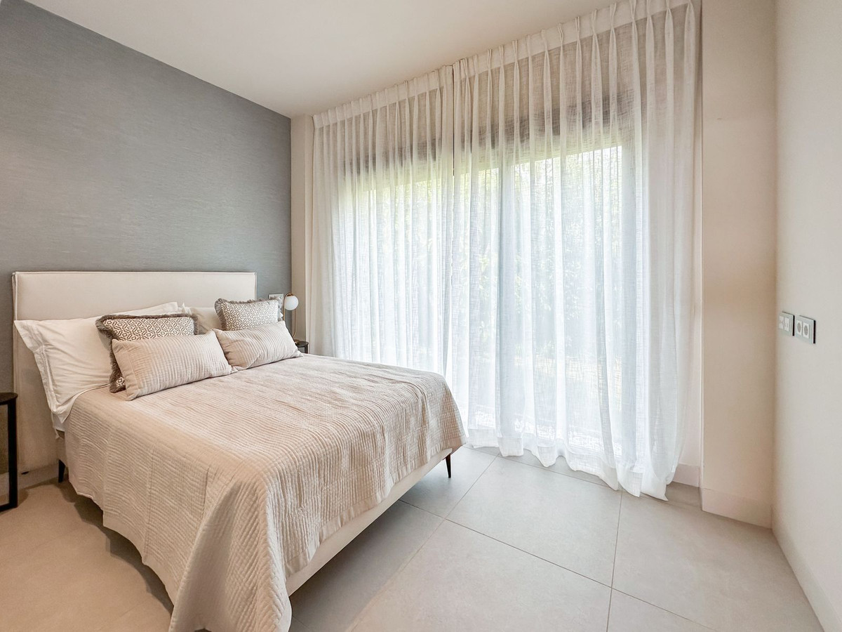 e45c9f9cf9fbfaf48c51f7f91dc02f77 - 107