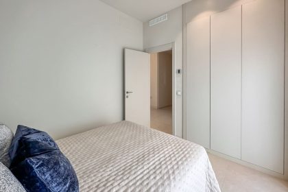 e45c9f9cf9fbfaf48c51f7f91dc02f77 - 108