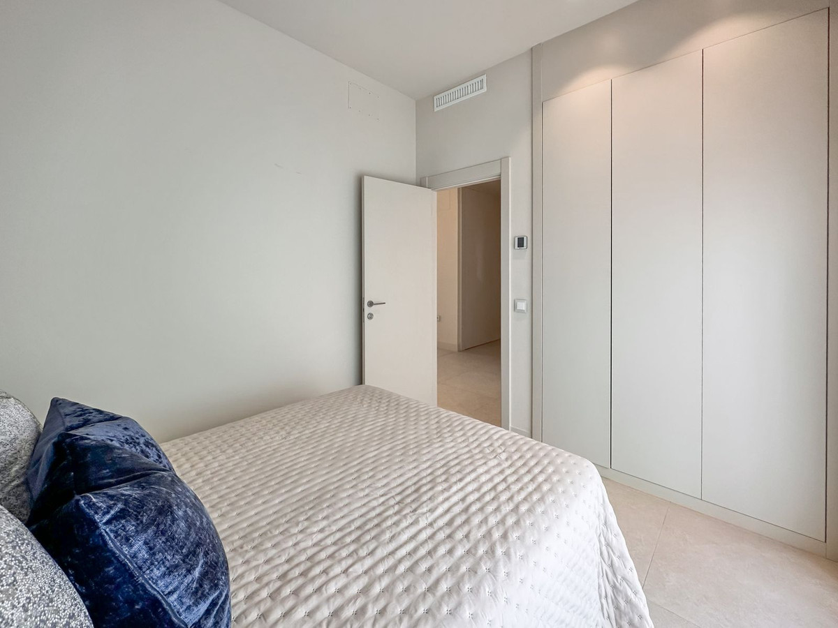 e45c9f9cf9fbfaf48c51f7f91dc02f77 - 108