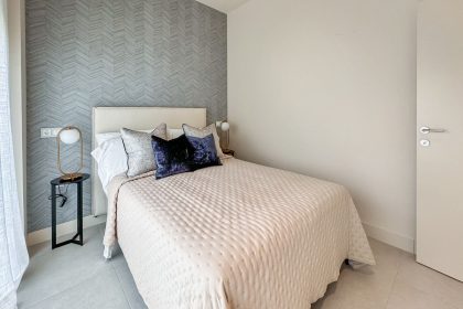 e45c9f9cf9fbfaf48c51f7f91dc02f77 - 109