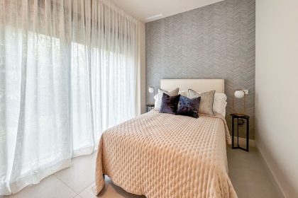 e45c9f9cf9fbfaf48c51f7f91dc02f77 - 111