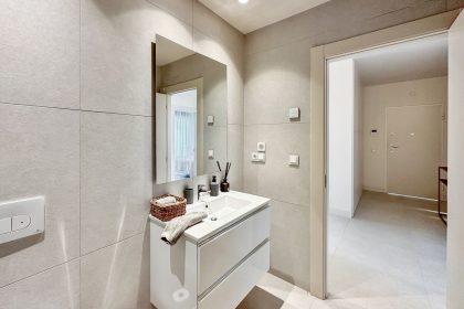 e45c9f9cf9fbfaf48c51f7f91dc02f77 - 112