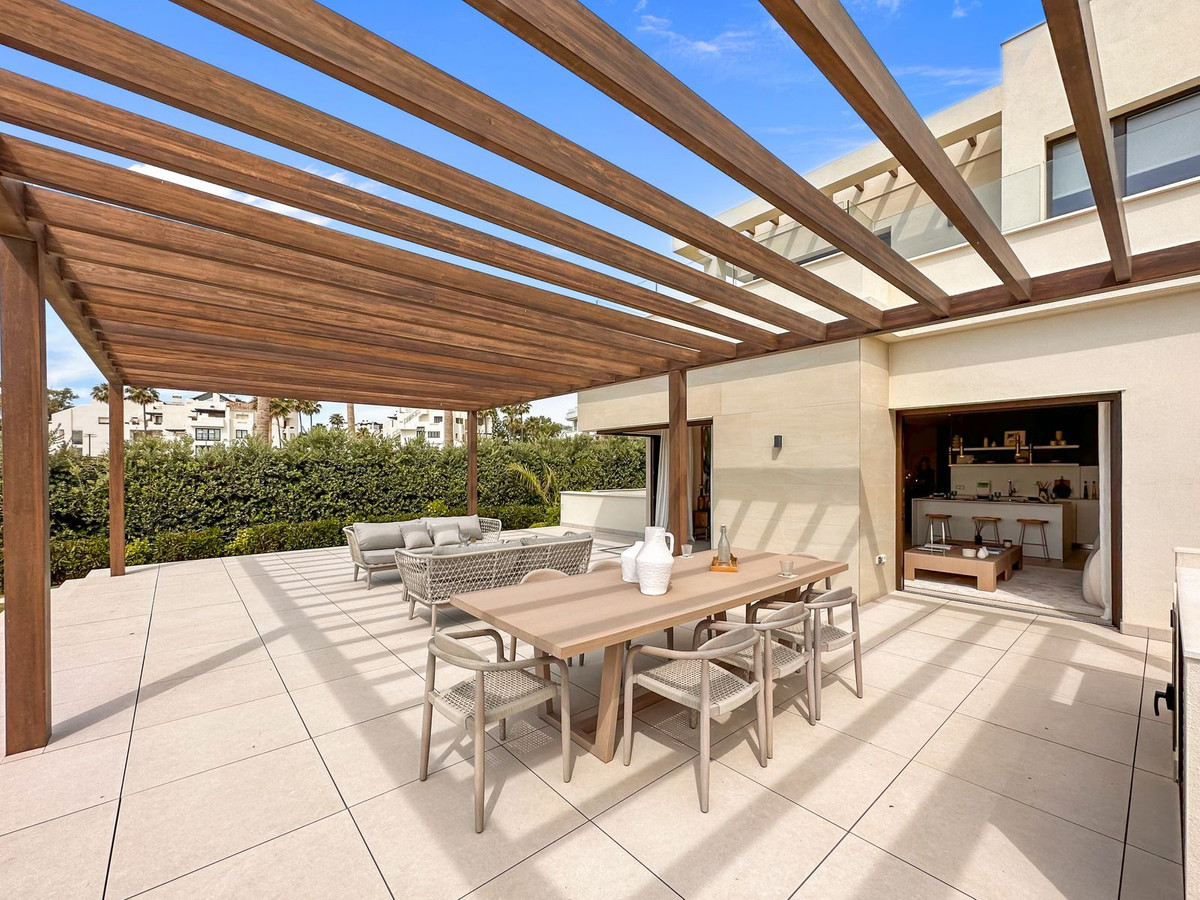 e45c9f9cf9fbfaf48c51f7f91dc02f77 - 117