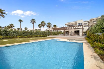 e45c9f9cf9fbfaf48c51f7f91dc02f77 - 120