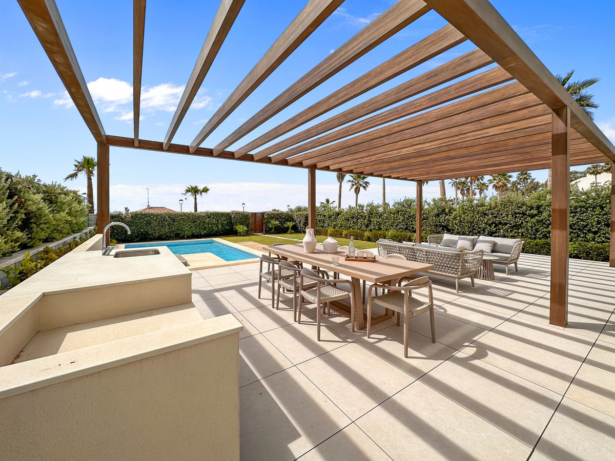 e45c9f9cf9fbfaf48c51f7f91dc02f77 - 125