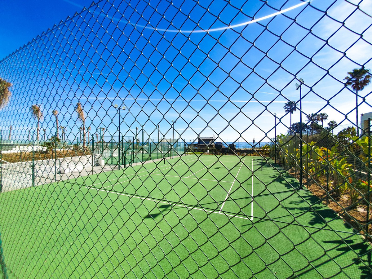 e45c9f9cf9fbfaf48c51f7f91dc02f77 - 50