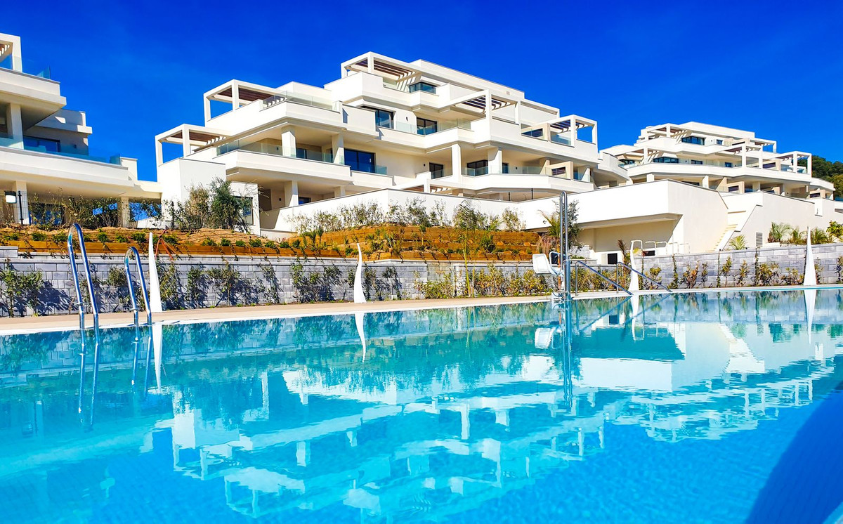 e45c9f9cf9fbfaf48c51f7f91dc02f77 - 51