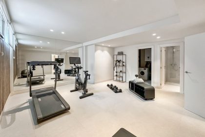 e45c9f9cf9fbfaf48c51f7f91dc02f77 - 77