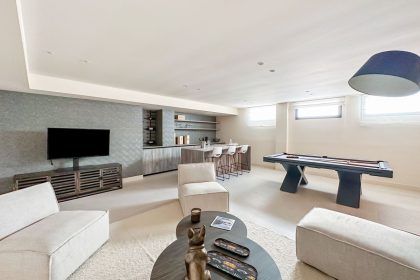 e45c9f9cf9fbfaf48c51f7f91dc02f77 - 81