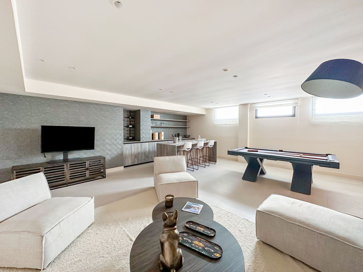 e45c9f9cf9fbfaf48c51f7f91dc02f77 - 81