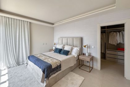 e45c9f9cf9fbfaf48c51f7f91dc02f77 - 89