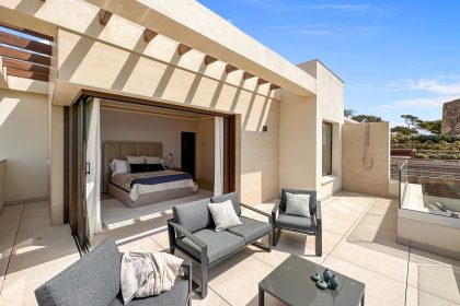 e45c9f9cf9fbfaf48c51f7f91dc02f77 - 90