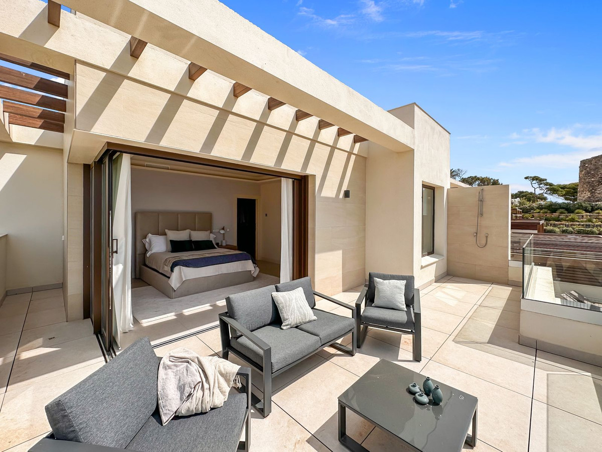 e45c9f9cf9fbfaf48c51f7f91dc02f77 - 90