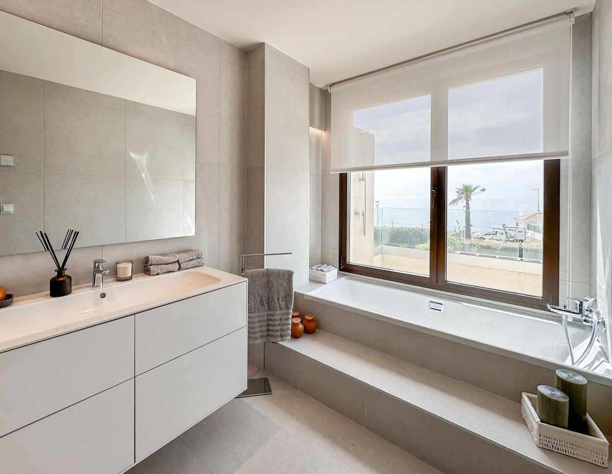 e45c9f9cf9fbfaf48c51f7f91dc02f77 - 95