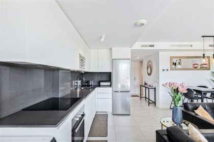 e49f24fc25a68538904eab635b45fe3d - 17