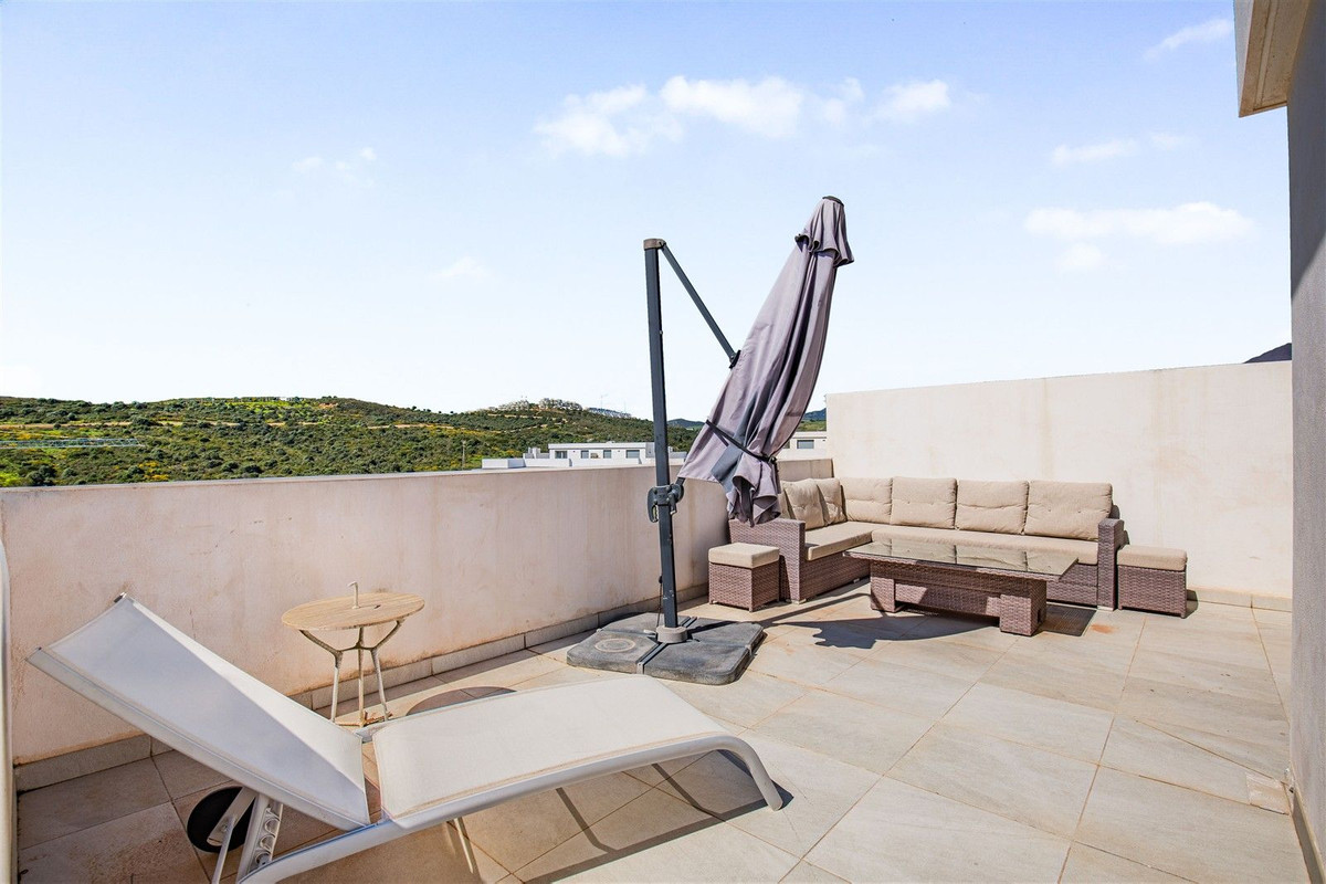 e49f24fc25a68538904eab635b45fe3d - 28